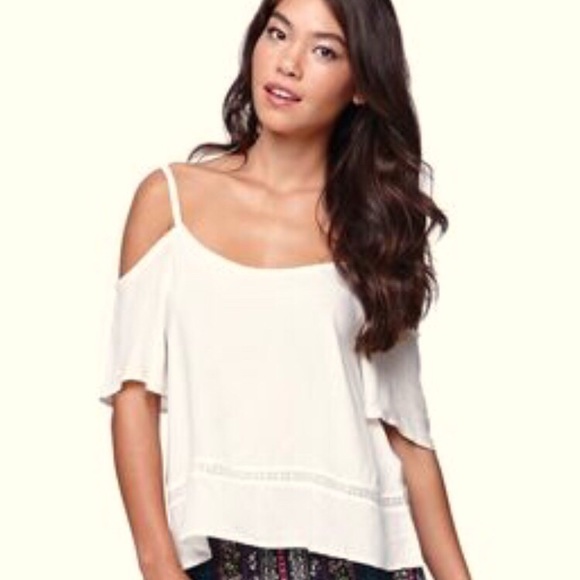 La Hearts Tops - LA HEARTS Cream Cold Shoulder Top Boho Festival